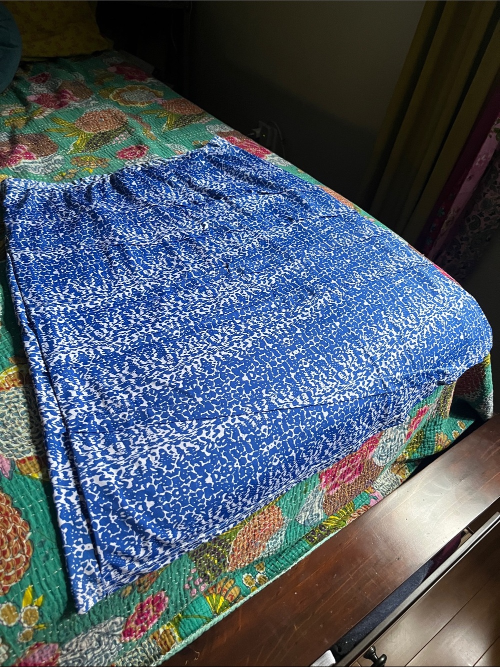 Metro Wear Blue & White Abstract Print Skirt